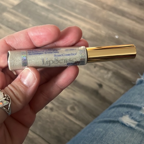 Gloss from lip sense( 15$ each )please specify what gloss when ordering- - Picture 2 of 3